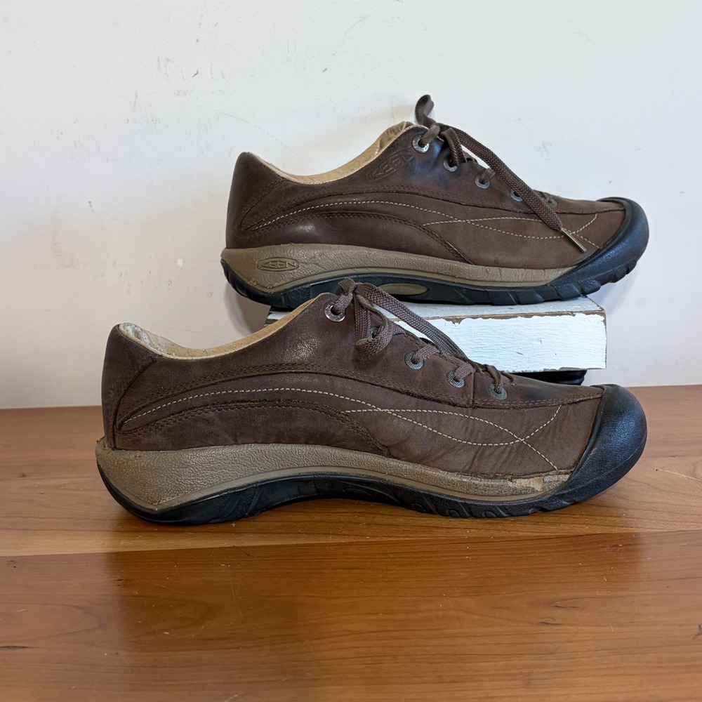 Keen Presidio Brown Leather Walking Shoes Womens 9.5 Low Top Oxfords 1007732